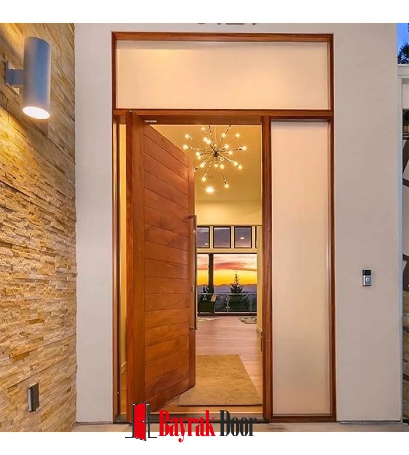 Horizontal Wood Honey-Toned Pivot Steel Door TR300 — Honey-toned pivot leaf with a horizontal slat texture and a narrow vertical sidelight