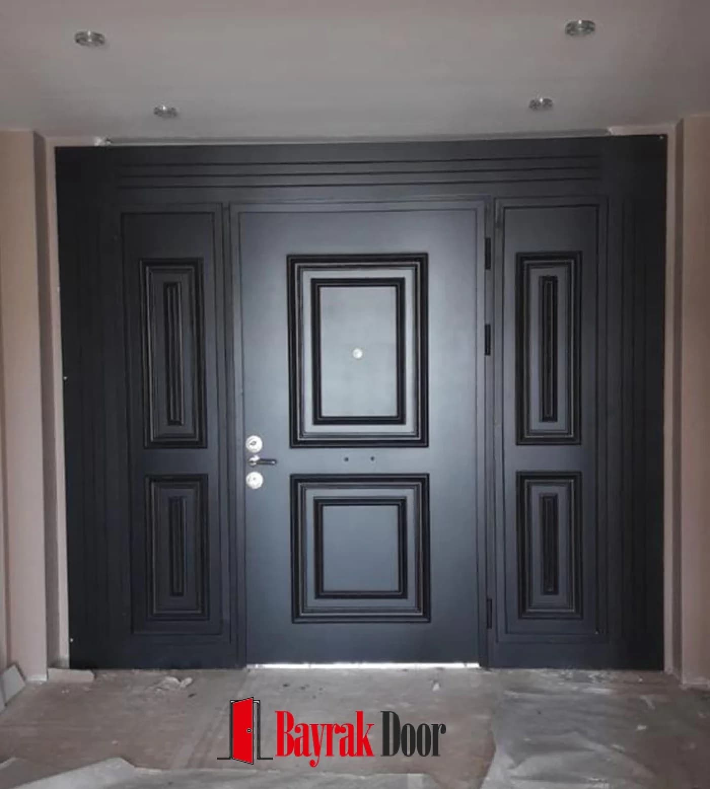 Nested Panel Anthracite Grey Villa Door BD-TR100 — Anthracite grey entrance built from nested rectangular panels
