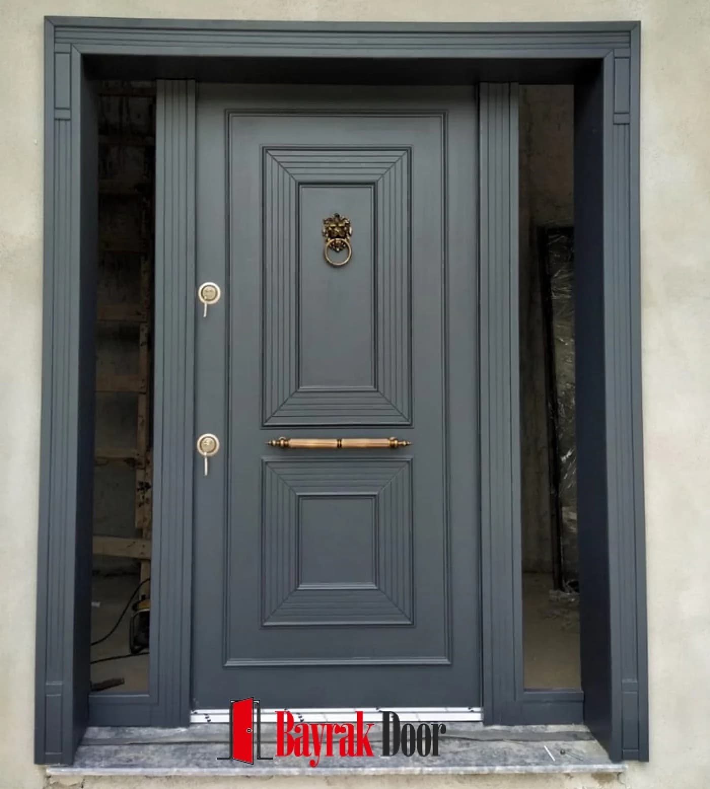 Paneled Classic Anthracite Grey Villa Door BD-TR01 — Anthracite grey classic panels with a gold lion-head knocker and gold handle