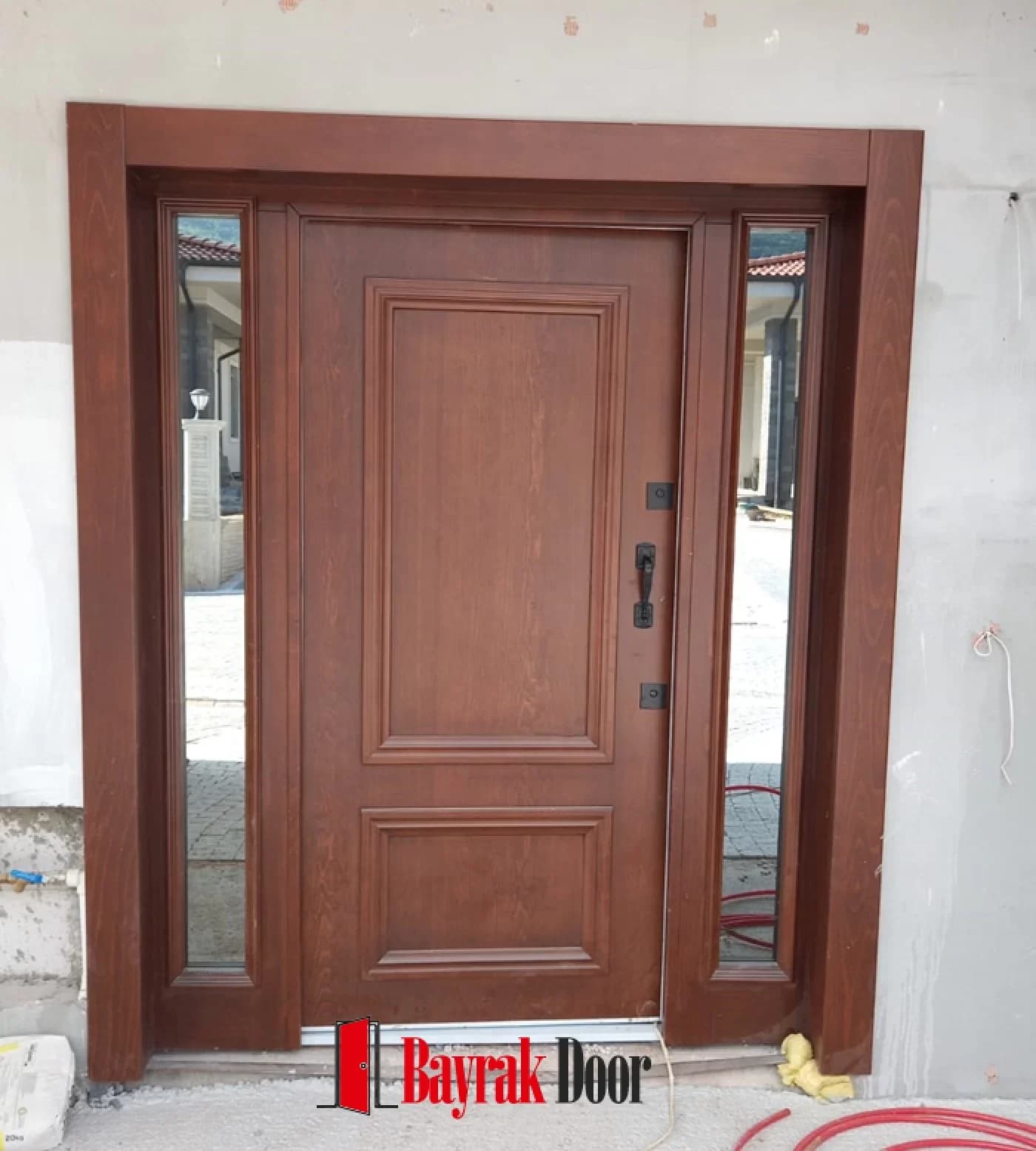 Paneled Red Walnut Villa Door BD-TR03 — Red walnut paneled villa door flanked by narrow vertical sidelights