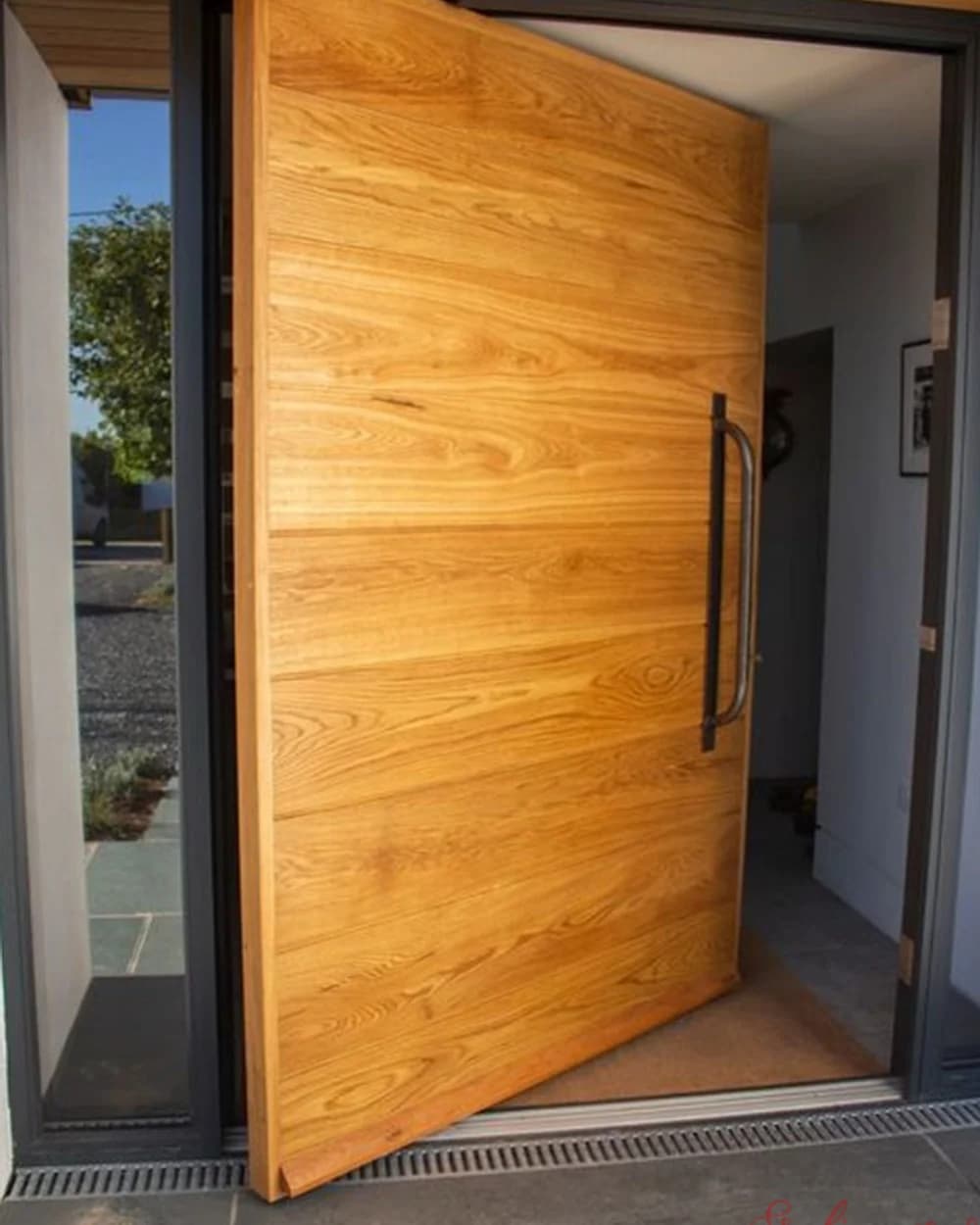 Wide-Leaf Golden Walnut Single-Panel Pivot Door — product code BY-122