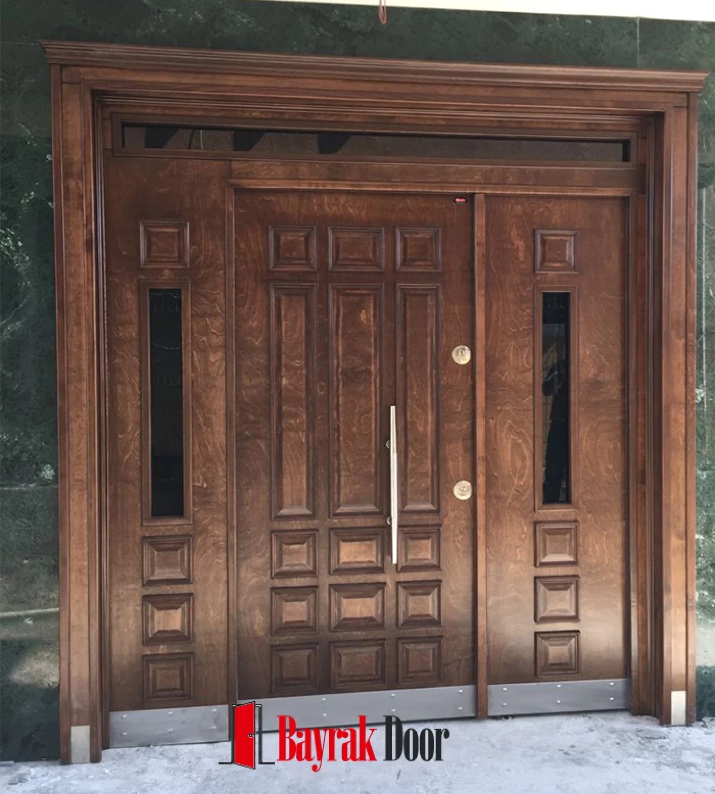 Kare Kaset Koyu Ceviz Villa Kapısı BD-TR134 — Kare kaset panel ızgarasıyla dokulandırılmış koyu ceviz geniş villa girişi