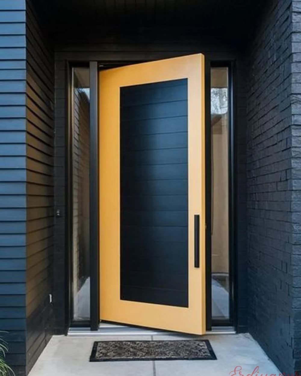 Hardal Sarısı Sade Pivot Villa Kapısı — ürün kodu BY-242