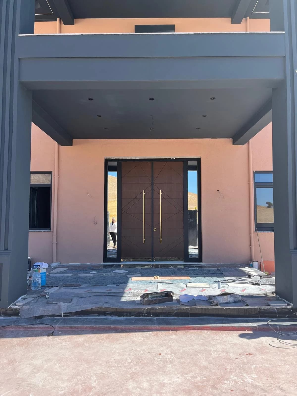 Bayrakdoor çelik kapı — monte edilmiş uygulama 32